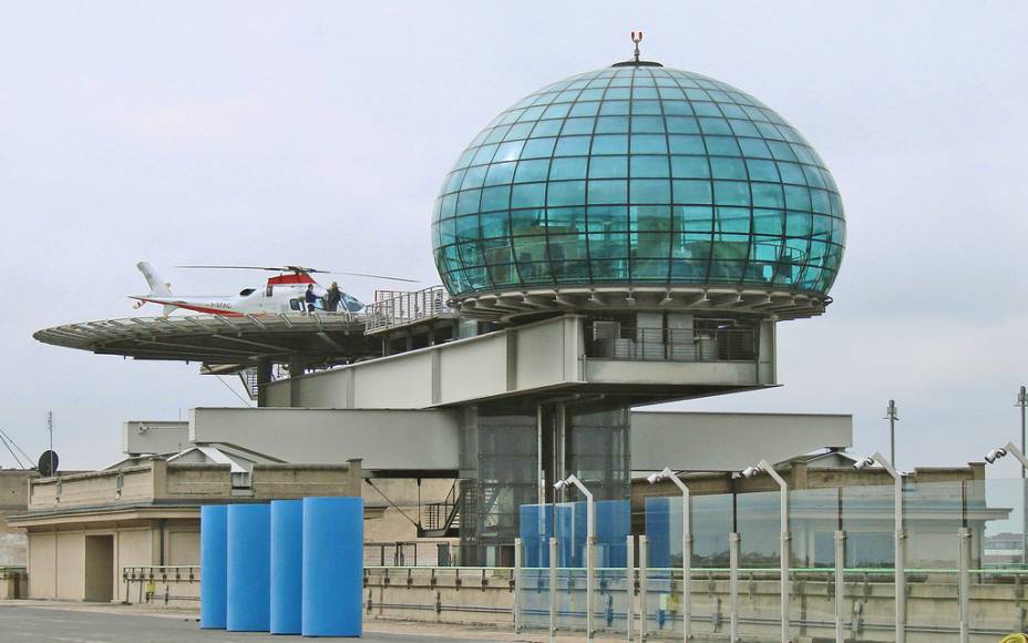 "O Heliponto" é uma obra do arquiteto Renzo Piano em Lingotto, uma antiga instalação da Fiat e um dos símbolos do poder fabril de Turim