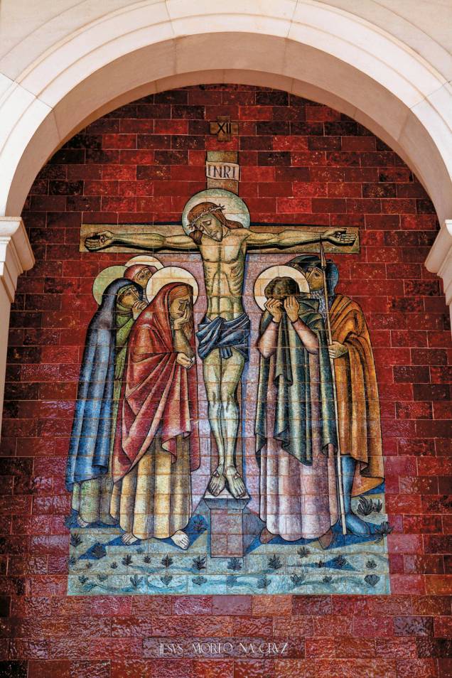 Cena da Paixão de Cristo em mural de Fátima Cena da Paixão de Cristo em mural de Fátima