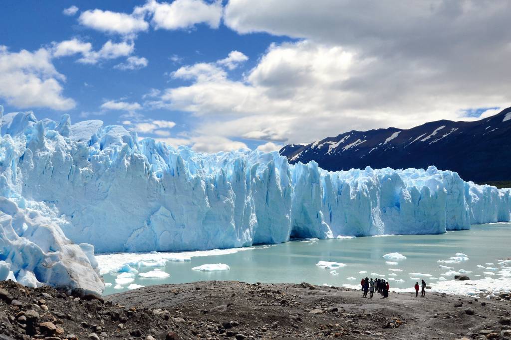 O descomunal, célebre, ilustre Perito Moreno O descomunal, cérebre, ilustre Perito Moreno