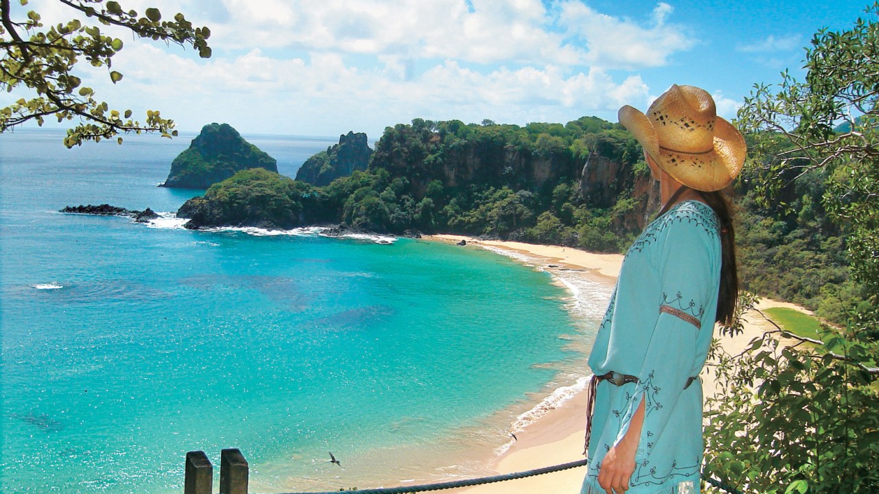 Mirante da praia do Sancho, em Fernando de Noronha, Pernambuco