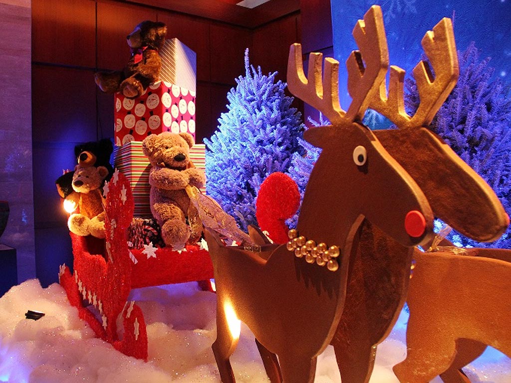 Sugar-sleigh-w-chocolate-reindeer-RC-sm Sugar-sleigh-w-chocolate-reindeer-RC-sm