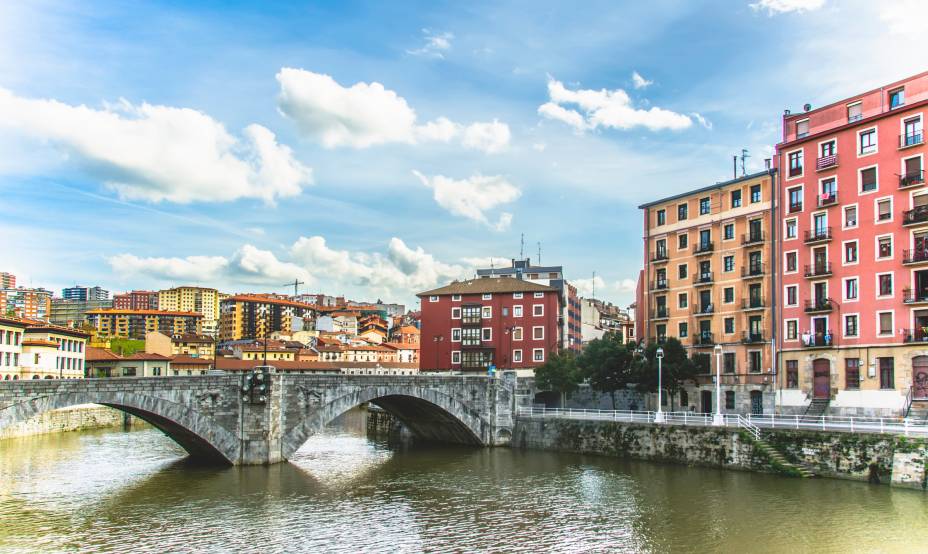 Bilbao já foi uma movimentada zona portuária