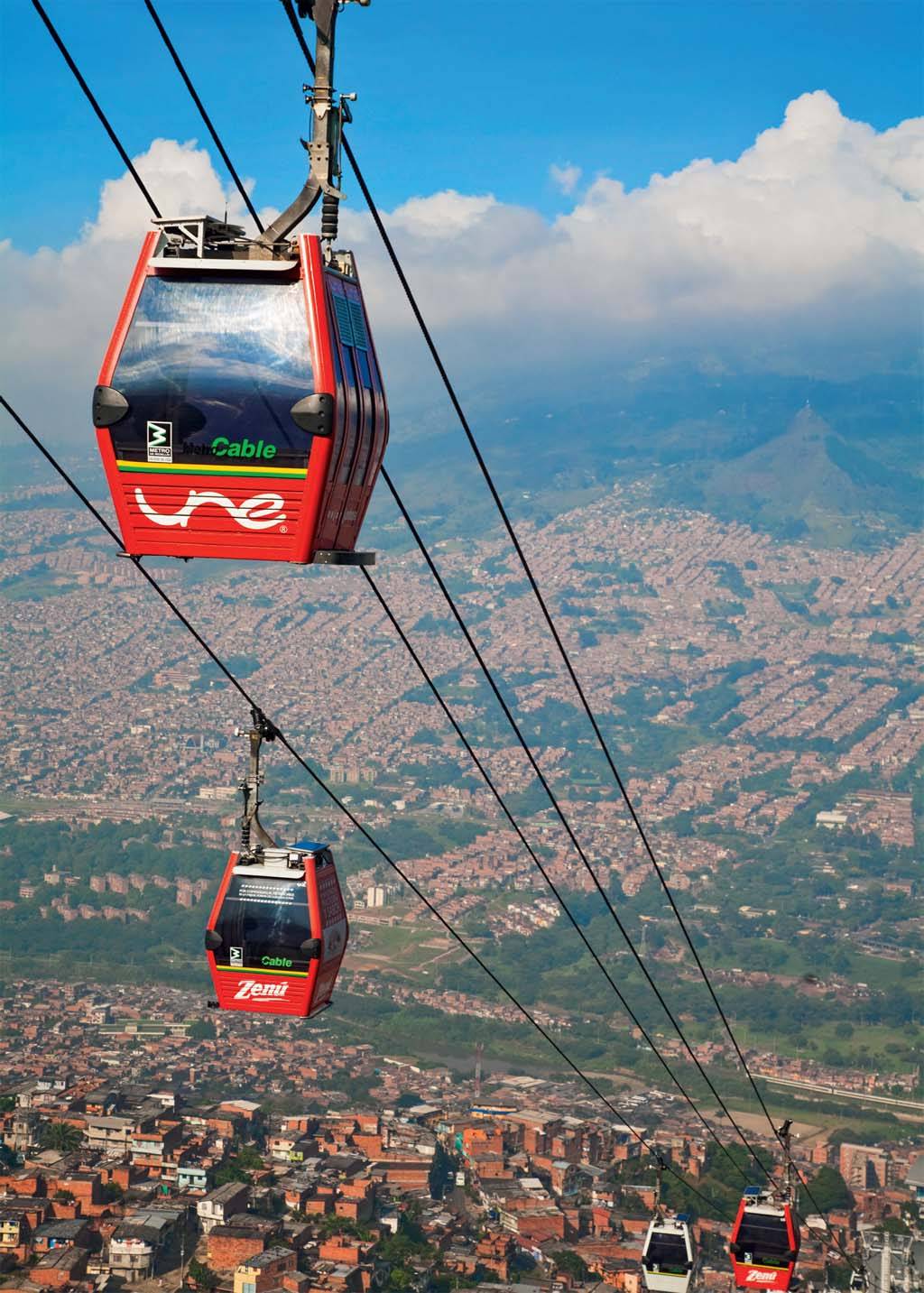Metro Cable, telef&eacute;rico integrado ao metr&ocirc; em Medell&iacute;n