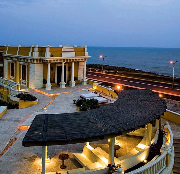 O Sofitel Santa Clara e suas colunas suntuosas