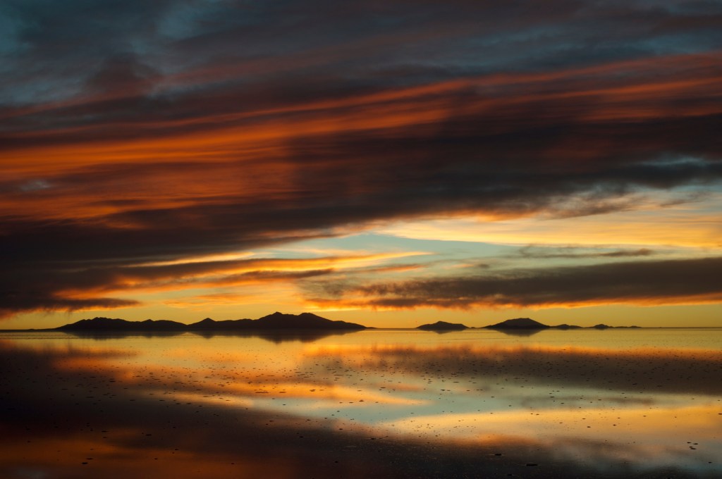 <a href="https://viajeaqui.abril.com.br/cidades/bolivia-uyuni" rel="Salar do Uyuni (Bol&iacute;via)" target="_blank"><strong>Salar do Uyuni (Bol&iacute;via)</strong></a>
