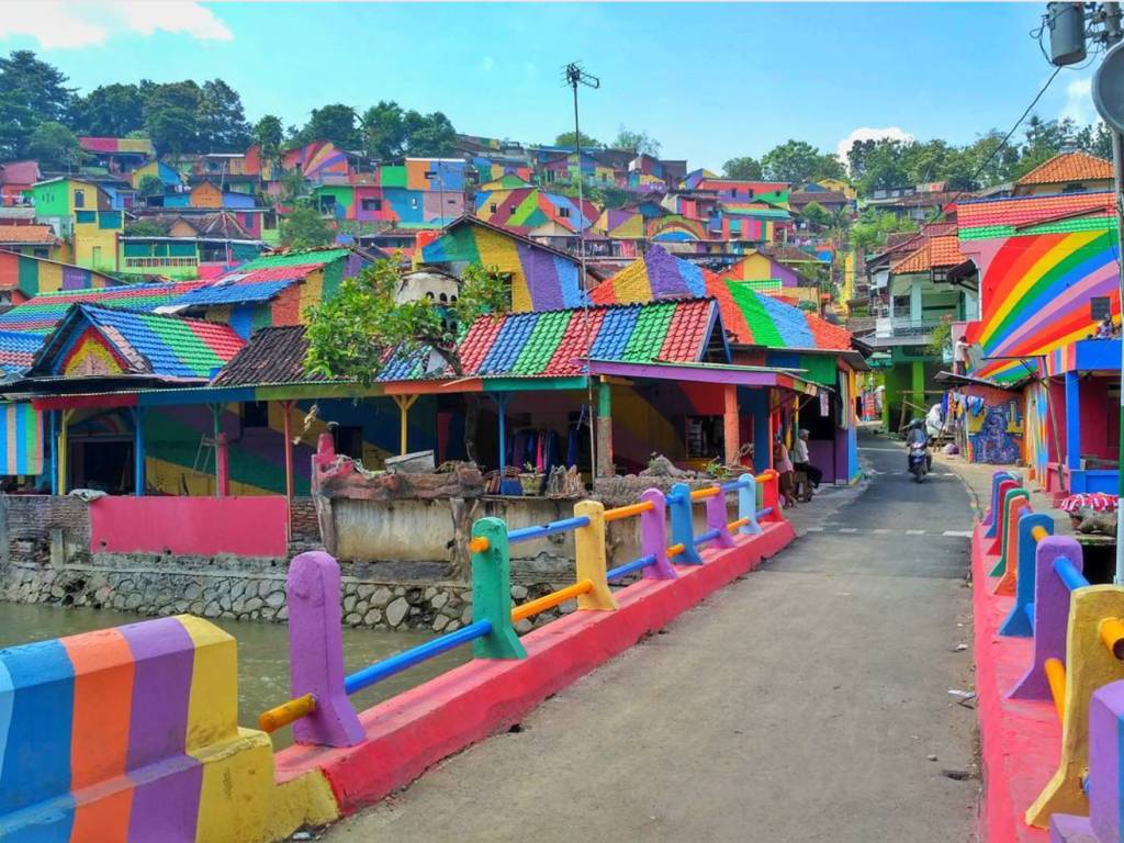 Kampung Pelangi – Indonési