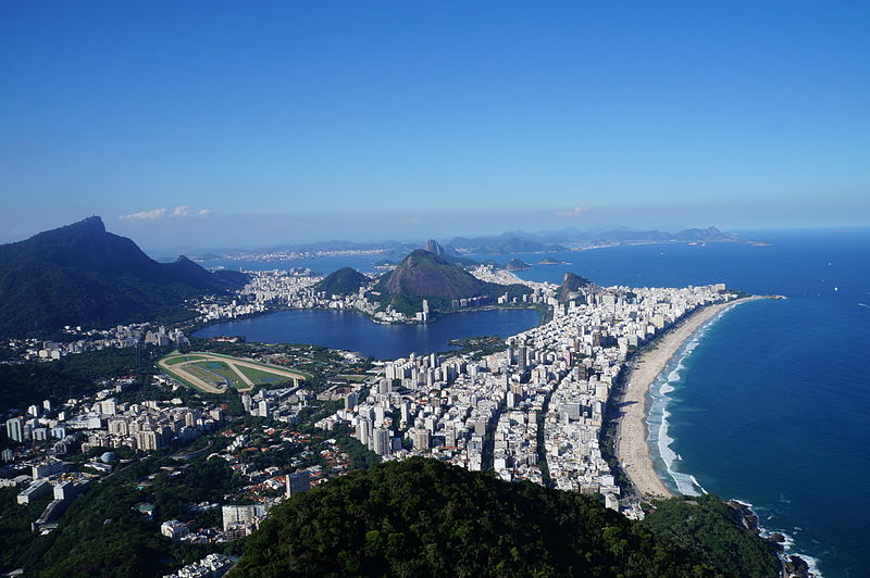 Rio de Janeiro Morro_Dois_Irmãos Rafael Rabello de Barros wikimwdia commons
