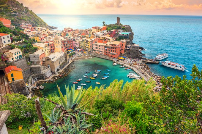Vernazza, na Ligúria, um dos vilarejos mais lindos das Cinque Terre