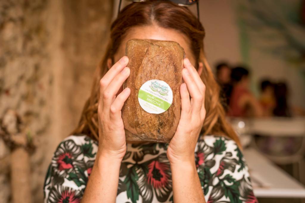 Eu e meu pão do coração, de matcha: um caso de amor