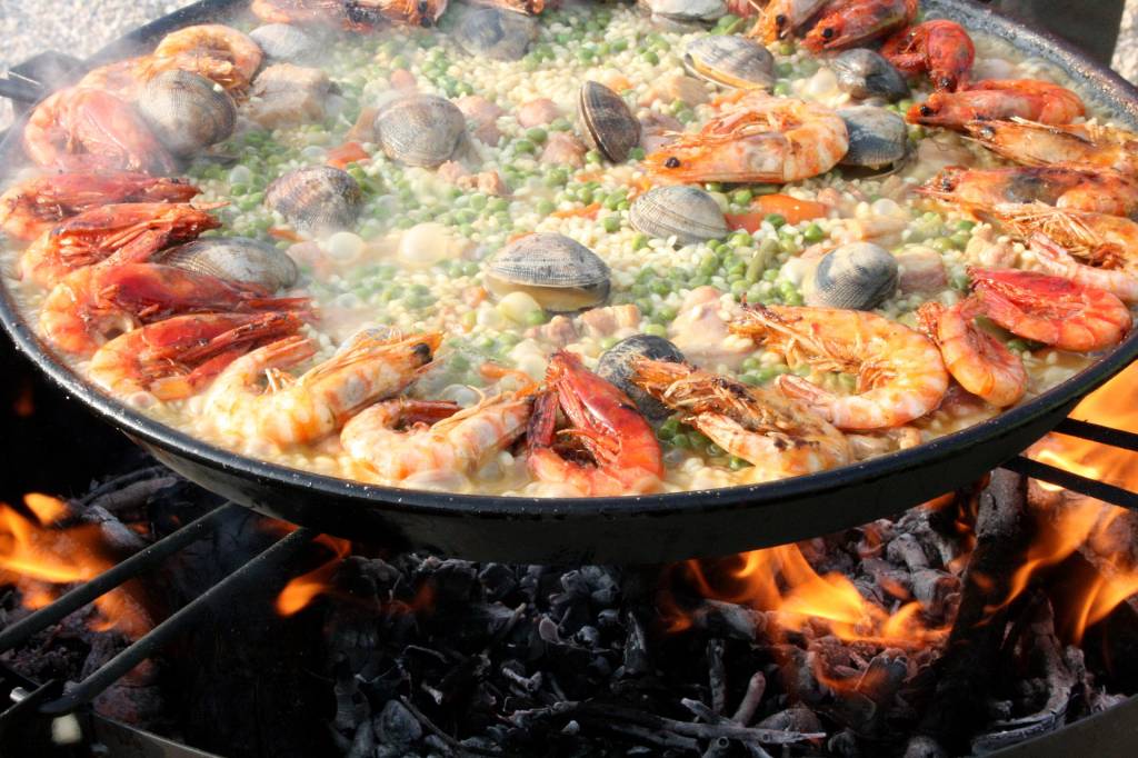 paella-1167973_1920