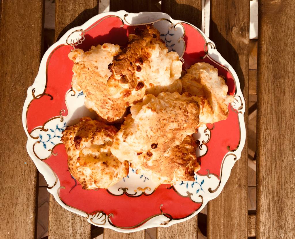 Pãodequeijo, The Food For Real, Lisboa Os pães de queijo do Ugo, que assei em casa: daquelas descobertas inesquecíveis