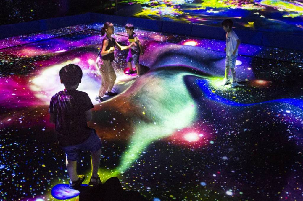 Mori Building Digital Art Museum: teamLab Borderless, em Tóquio Mori Building Digital Art Museum: teamLab Borderless, em Tóquio