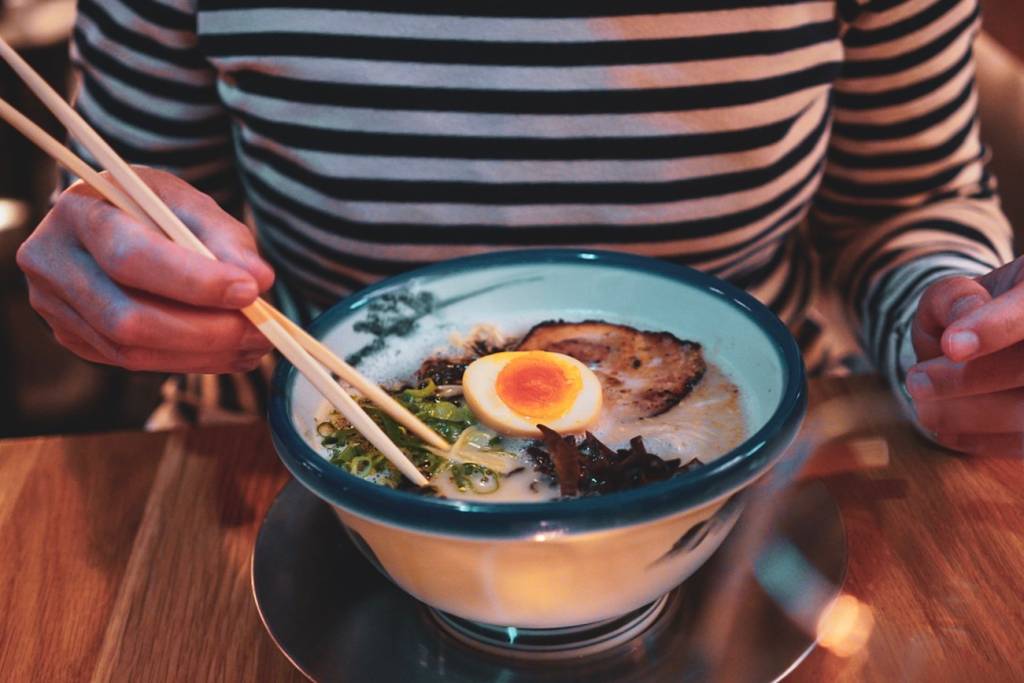 O ramen Tonkotsu Shio, à base de caldo de porco: delicioso