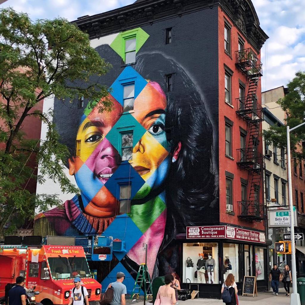 Grafite do Michael Jackson, feito por Kobra, em Nova York Grafite do Michael Jackson, feito por Kobra, em Nova York