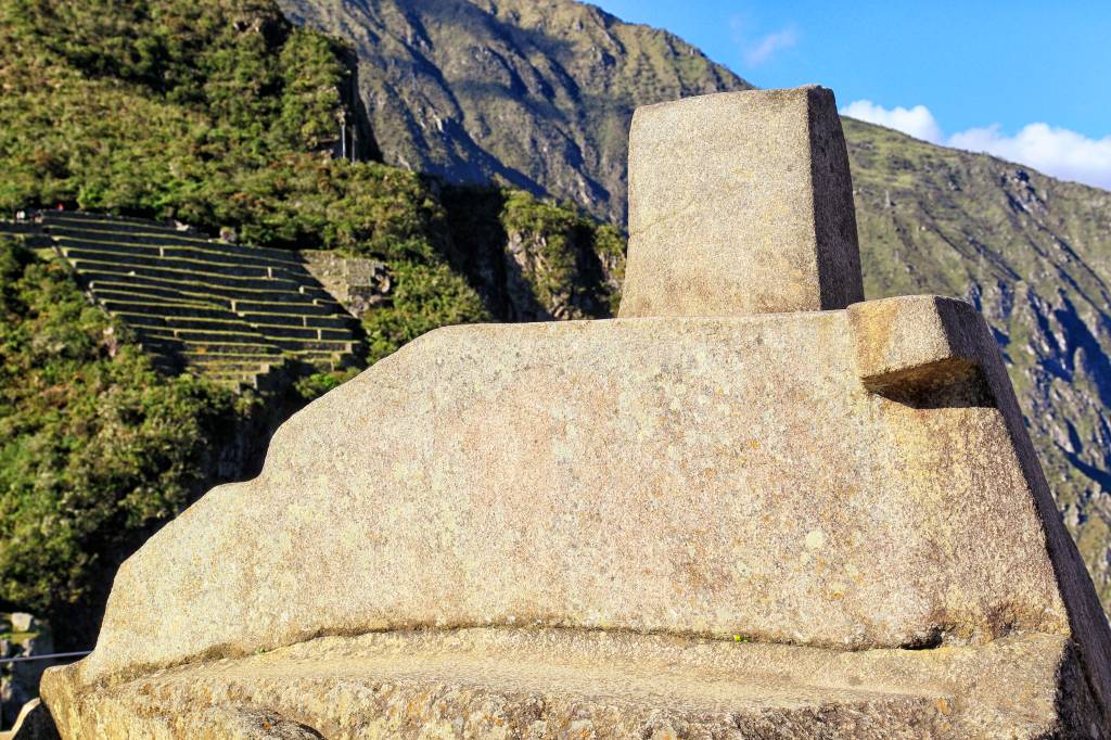Pedra de Intihuatana, no Machu Picchu Pedra de Intihuatana, no Machu Picchu