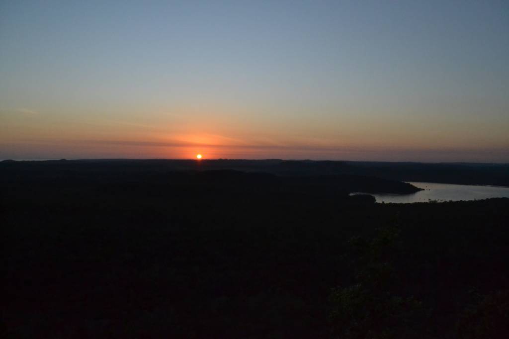 Nascer do sol na Serra da Piroca, Alter do Chão