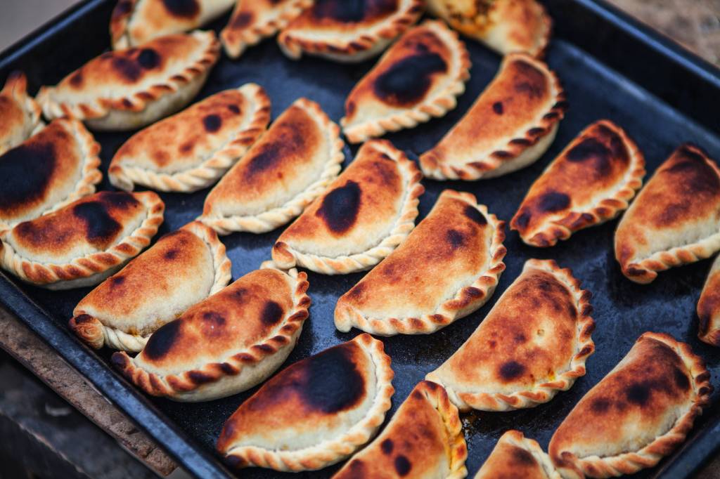 Empanadas Salteñas. É possível ver empanadas de Salta, na Argentina