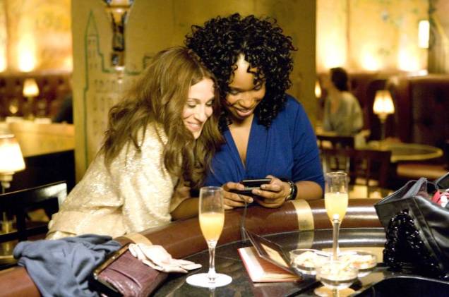 Carrie, Louise, drinks e desabafos no Bemelman's Bar. Carrie, Louise, drinks e desabafos no Bemelman's Bar.