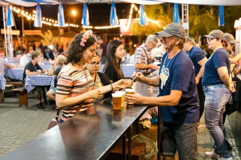 A Festa Pomerana é regada à cerveja.