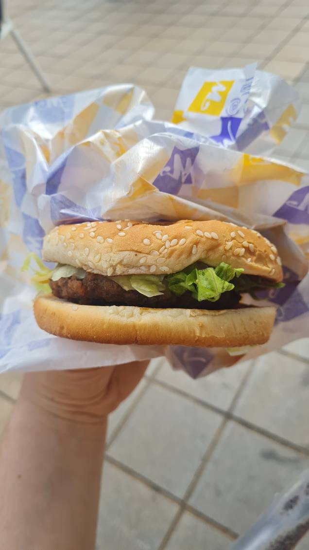 Os sanduíches do Snack Bar têm tamanho comparável ao de qualquer fast food. Crédito: Os sanduíches do Snack Bar têm tamanho comparável ao de qualquer fast food. Crédito: