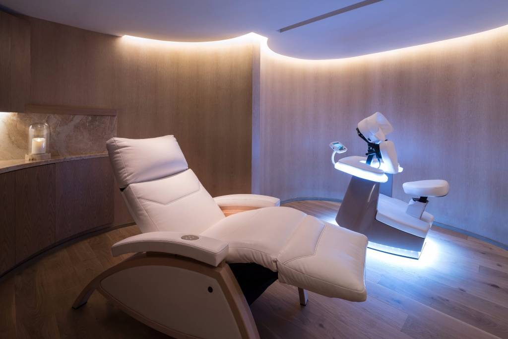 Timeless Capsule Ritz Carlton