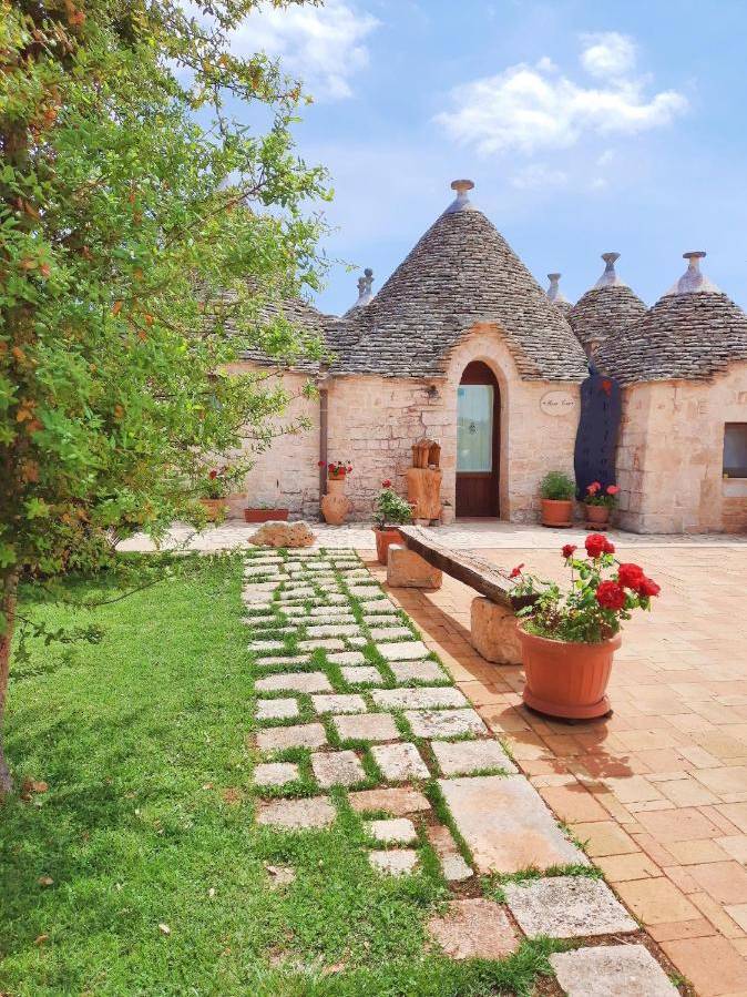 La Rosa dei Trulli, Alberobello, Puglia, Itália La Rosa dei Trulli, Alberobello, Puglia, Itália