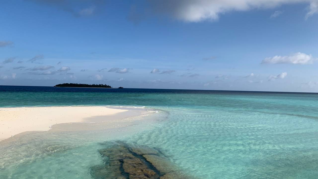 O cenário perfeito no primeiro resort do itinerário: por que foi mesmo que eu gastei US$ 1000 para mudar de ilha?
