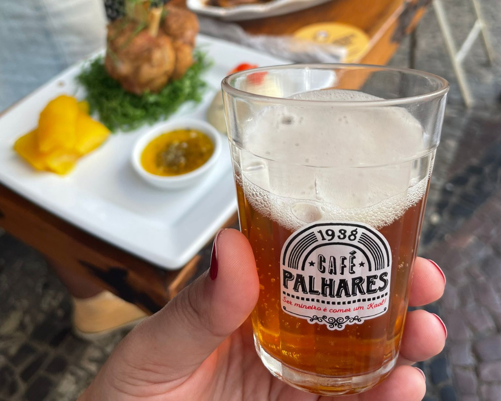 Comida de Boteco e cerveja no Café Palhares