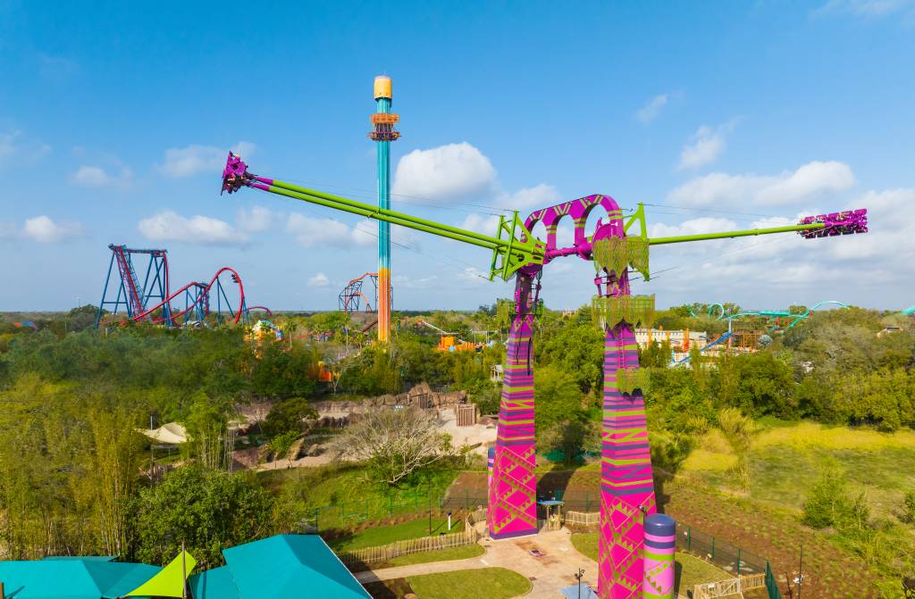 Serengeti Flyer, Busch Gardens, Tampa, Flórida, Estados Unidos Serengeti Flyer, Busch Gardens, Tampa, Flórida, Estados Unidos