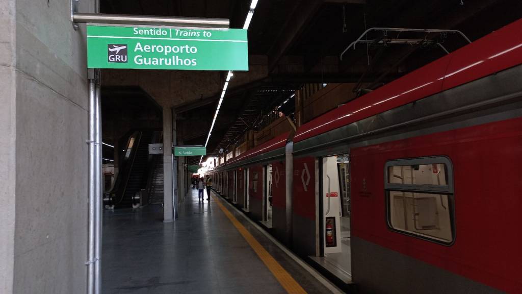 Barra Funda, Aeroporto de Guarulhos, São Paulo, Brasil