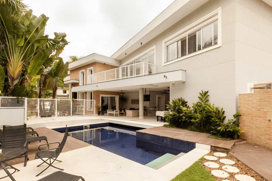 Casa com piscina, jacuzzi e área de esportes, Guarujá, São Paulo, Brasil 1 Casa com piscina, jacuzzi e área de esportes, Guarujá, São Paulo, Brasil 1