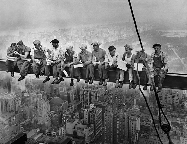 Lunch atop a Skyscraper Lunch atop a Skyscraper