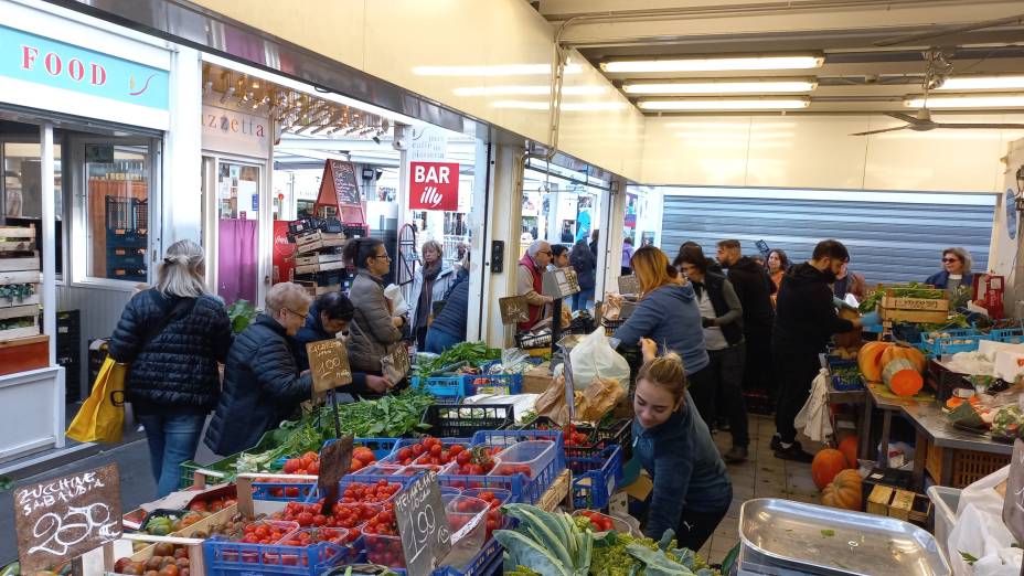 A vida acontecendo no Testaccio