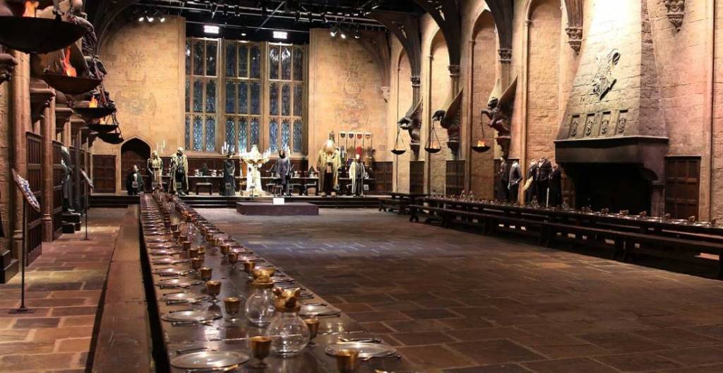 grande-salao-de-hogwarts-universal Estúdio Warner Bros