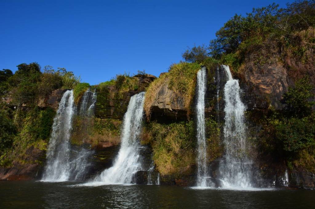 cachoeira-fumaca-carrancas-minas-gerais