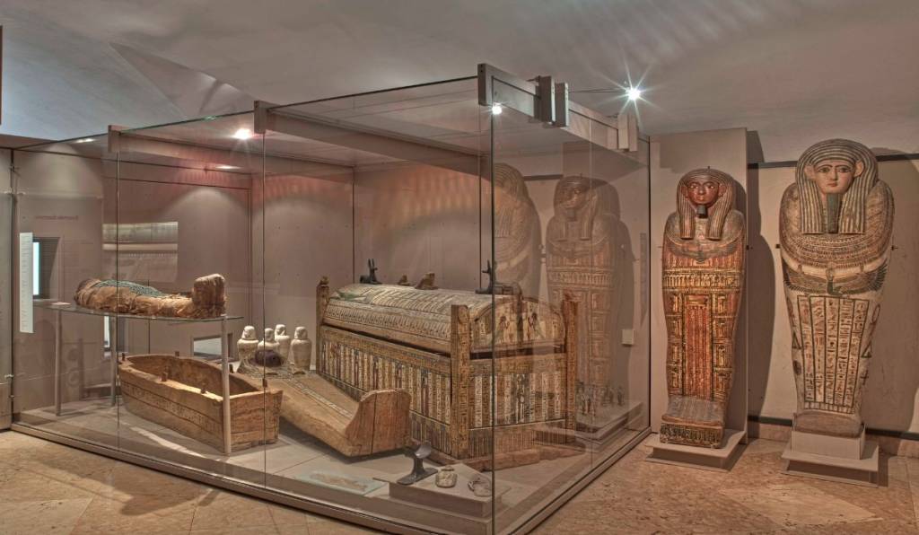 museu-civico-arqueologico-bologna museu-civico-arqueologico-bologna