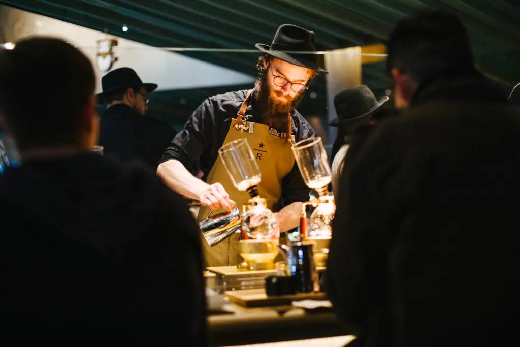 Starbucks Reserve Roastery, Chicago, Estados Unidos Starbucks Reserve Roastery, Chicago, Estados Unidos