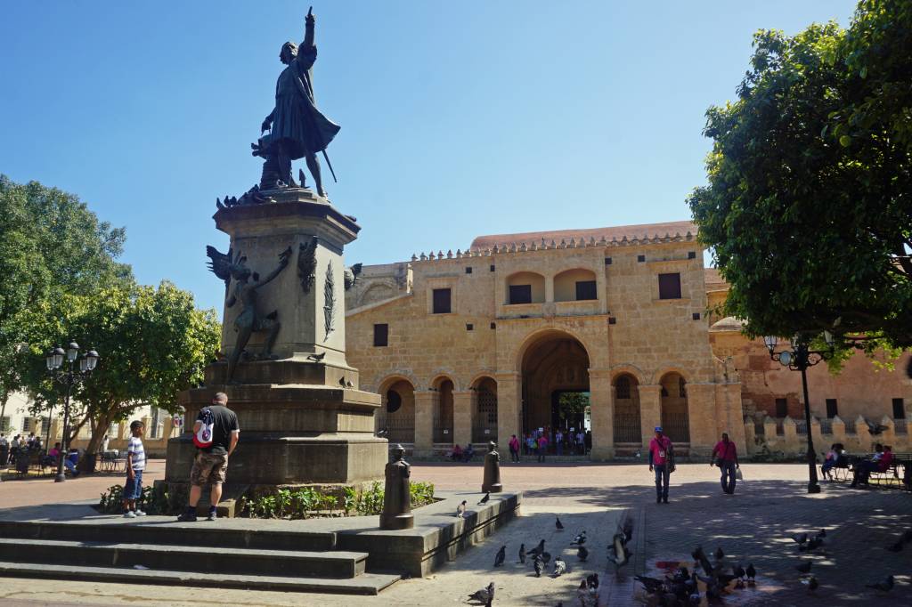 Parque Colón, Santo Domingo, República Dominicana Parque Colón, Santo Domingo, República Dominicana