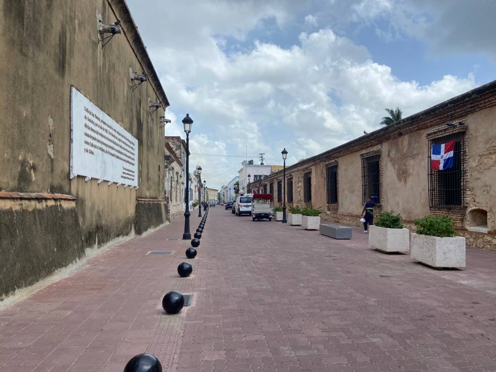 Calle Las Damas, Santo Domingo, República Dominicana Calle Las Damas, Santo Domingo, República Dominicana