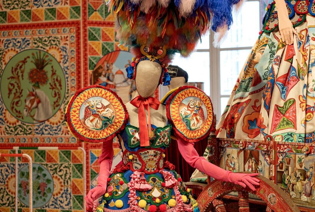 dolce-gabbana-exposicao-paris