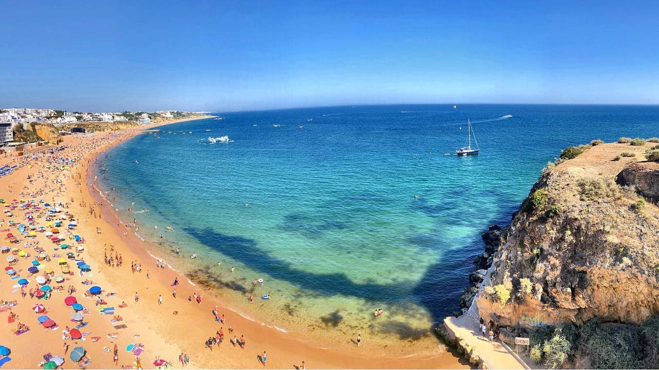 albufeira-portugal