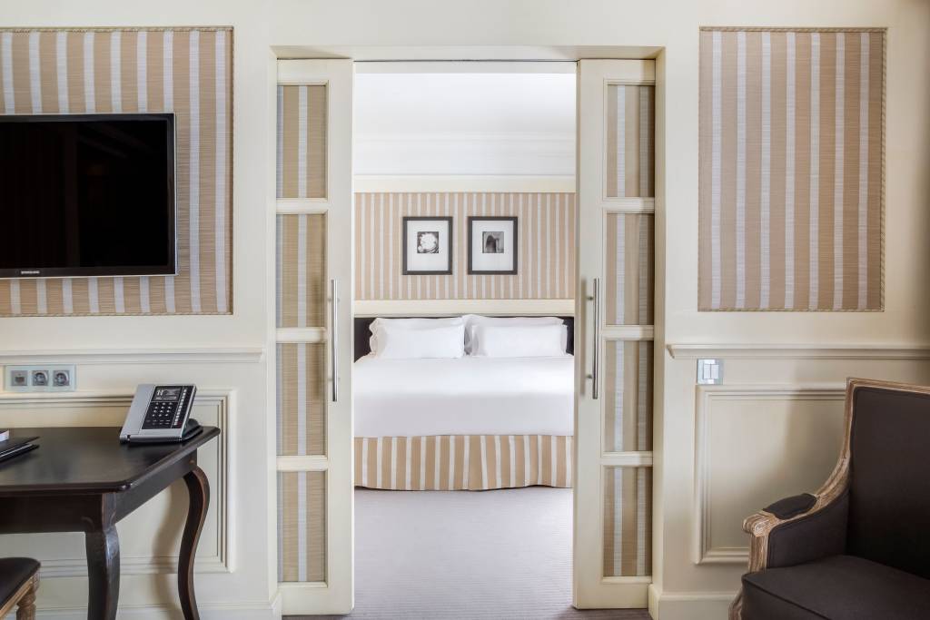 Junior Suite Paseo de Gracia – Majestic Hotel & Spa Barcelona (4) Majestic