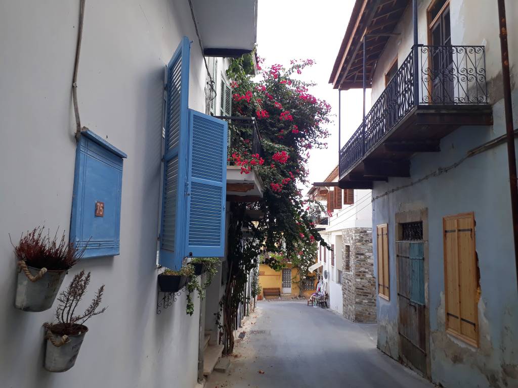 Larnaca Visite as charmosas ruas de Larnaca, Chipre