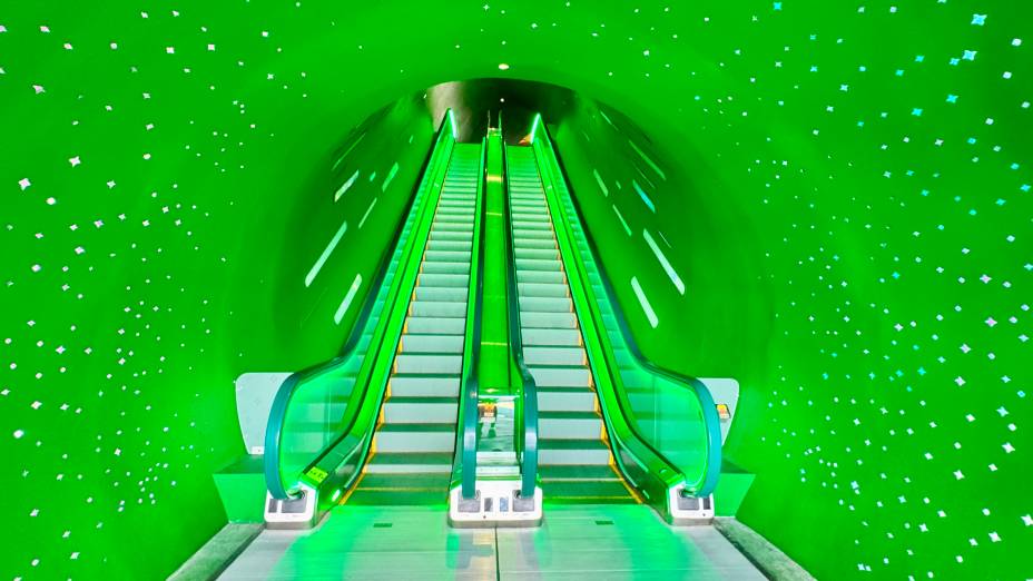 Icônico cano verde dá acesso ao Super Nintendo World