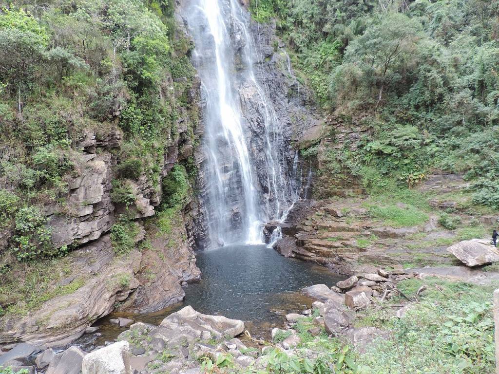 serra-dos-alves-cachoeira serra-dos-alves-cachoeira