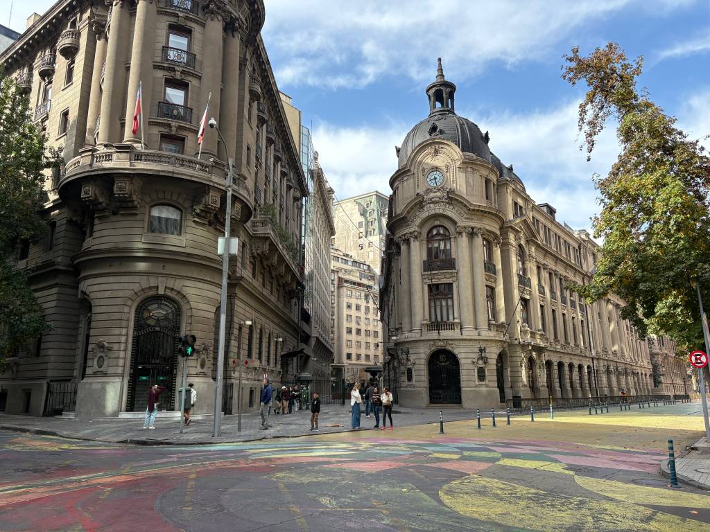 Paseo Bandera, Santiago, Chile Paseo Bandera, Santiago, Chile