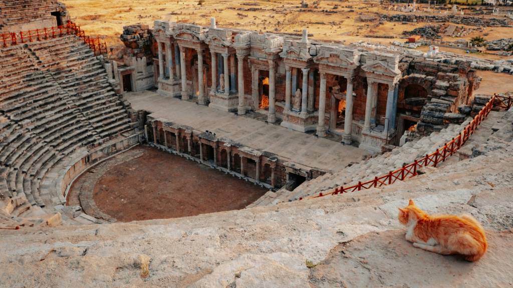hierapolis-ruinas-pemukkale hierapolis-ruinas-pemukkale
