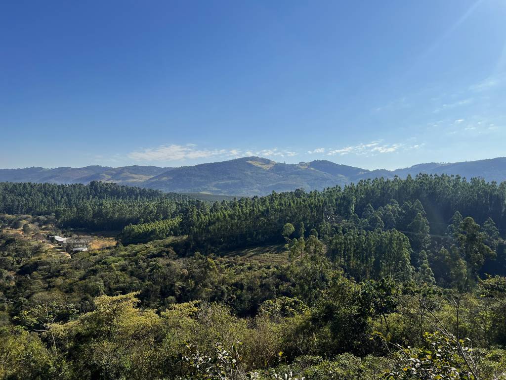 Vista do mirante da Fazenda Cachoeira da Grama