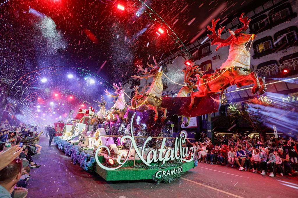natal-luz-gramado-desfile