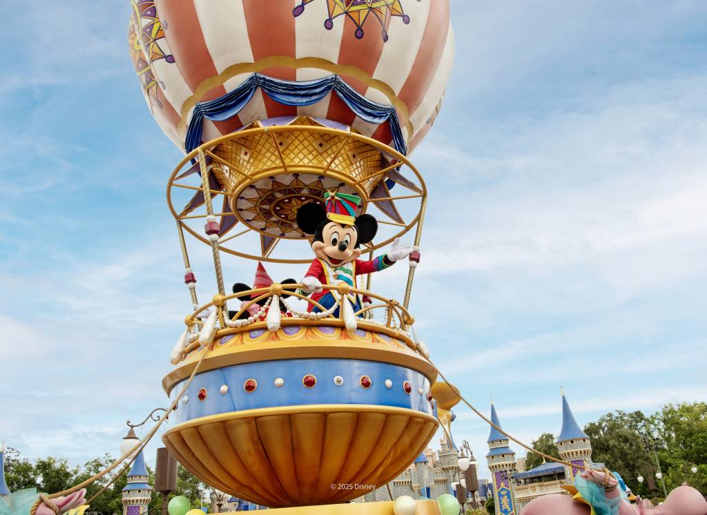 Festival of Fantasy Parade - Magic Kingdom Park